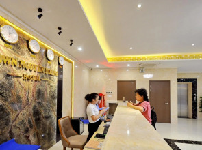 Crown Nguyen Hoang Hotel