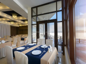 Пик Черского