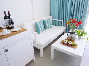 The Cliff Resort & Residences