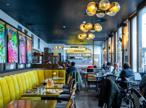 The People - Paris Nation - Hostel