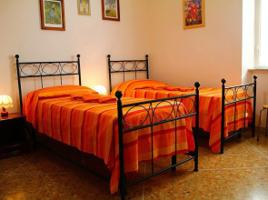 Guest House - Rooms Rent Cisanello