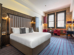 The Trinity City Hotel