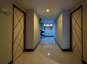 P72 Hotel Walking Street Pattaya