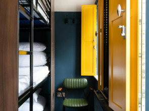 Publove The Rose & Crown