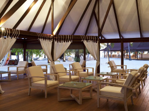 Diamonds Athuruga Maldives Resort & Spa