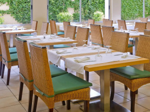 Hotel GHT Oasis Tossa & Spa