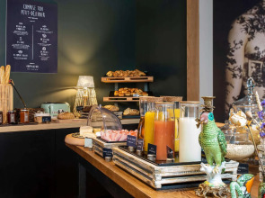 Kaijoo Hotel by HappyCulture