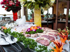 Hotel Majestic Saigon