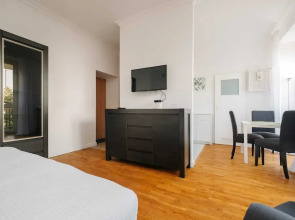 Plac Konstytucji Studio