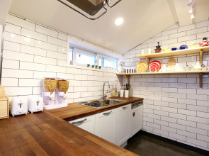 WITH U Hotel & Guesthouse