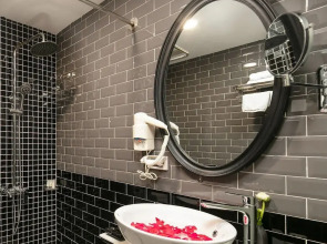 Hanoi Paradise Center Hotel & Spa