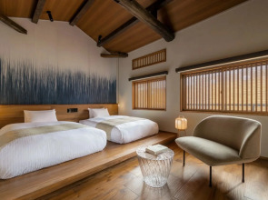 Отель Nazuna Kyoto Tsubaki St.