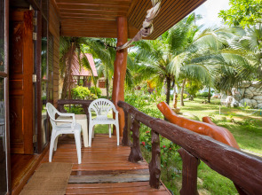 Bottle Beach 1 Resort