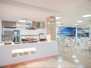 Отель THB Tropical Island Aparthotel