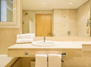 Отель ILUNION Pio XII