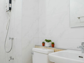 S2 Airport Residence