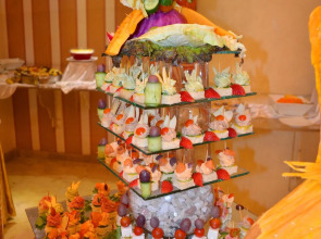 Cherry Maryski Hotel