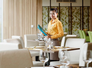 Centara Life Government Complex Hotel & Convention Centre Chaeng Watthana