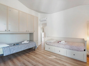 Matta Apartment 400m From The Lake