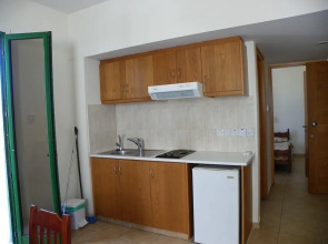 Sea 'n Lake View Hotel Apartments