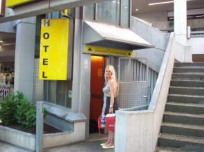 Gaestehaus Kaiserpassage - Hostel