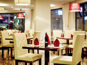 Sofia Suite Hotel Danang