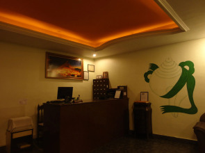 Bouddha Green Hotel