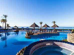 Апарт-отель BlueBay Beach Club