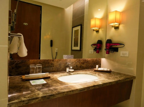 Best Western Plus The Ivywall Hotel - Palawan