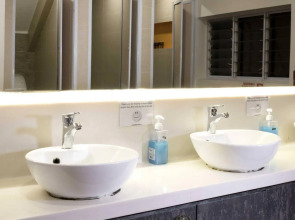 Rucksack Inn @ Lavender Street