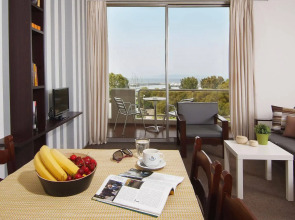 Marina Alimos Hotel Apartments