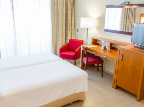 AR Diamante Beach Spa & Convention Center