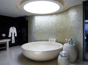 Отель W Bali Seminyak