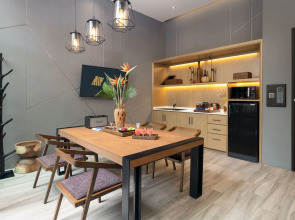 Отель The Gems Mining Pool Villas Pattaya