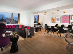 Sea Containers London