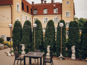 Замковый Парк-Отель