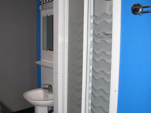 Peace & Love - Hostel