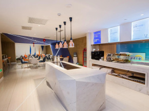 Holiday Inn Express Xi'An Bell Tower by IHG