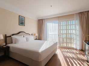 Sunrise Nha Trang Beach Hotel & Spa