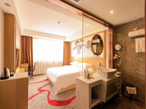 XingHe Hotel East Railway Branch