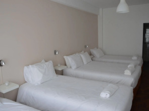 Lx Center Guesthouse