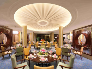 Lakeview Xuanwu Hotel