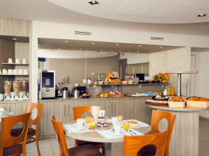 Residhome Paris-Guyancourt