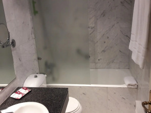 VTZ Orús Factory Hotel - Parking Muy Económico