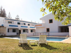 Oasis Beach Apartments