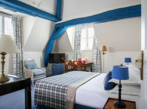 Le Relais Saint Honoré