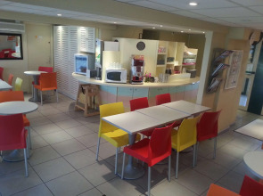 Premiere Classe Lyon Est - Aéroport Saint Exupéry