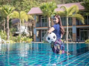 Khaosok Rainforest Resort