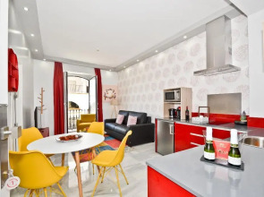 The Zentral Arenal Suites