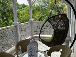 VILLA 33 Bed & Breakfast